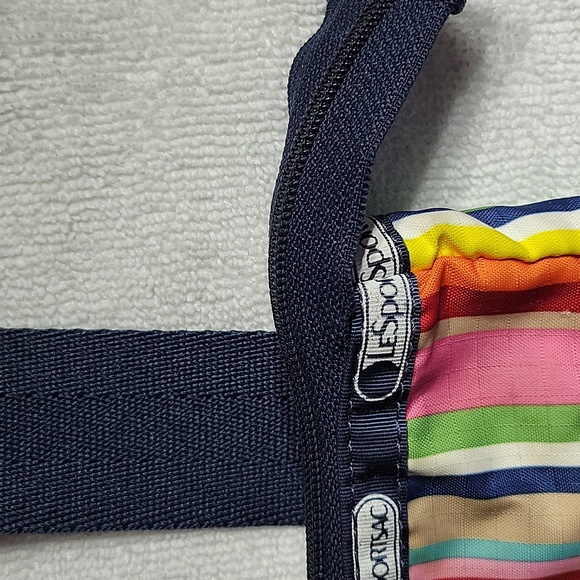 LeSportSac Crossbody bag rainbow bright colors - Picture 6 of 11